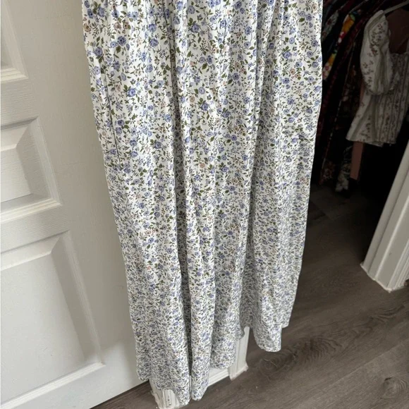 Reformation Lissa Dress in Pixie Floral 12 - Picture 14 of 15